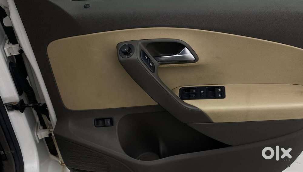 Volkswagen Vento Gt Tsi, 2021, Petrol