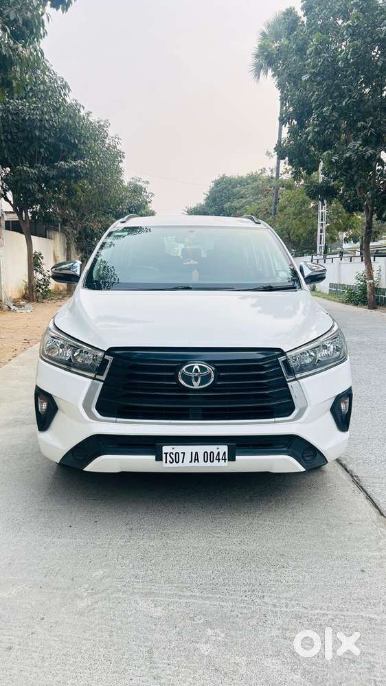 Toyota Innova Crysta [2020-ongoing] 2.4 Gx At 7 Str, 2021, Diesel