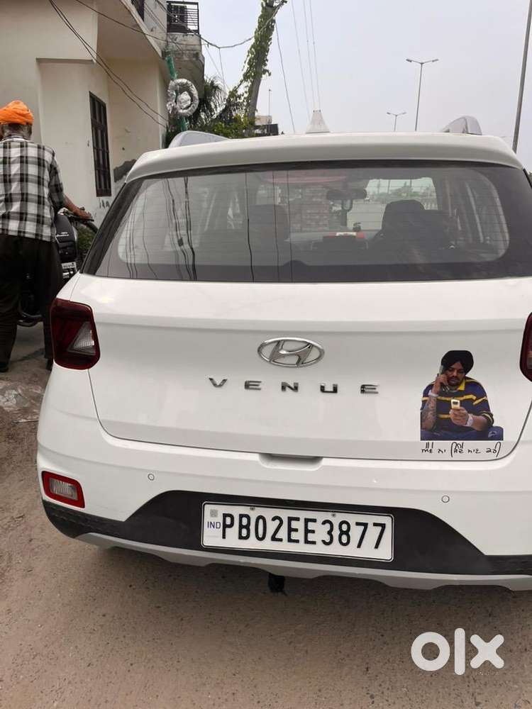 Hyundai Venue 2021 Petrol Good Condition