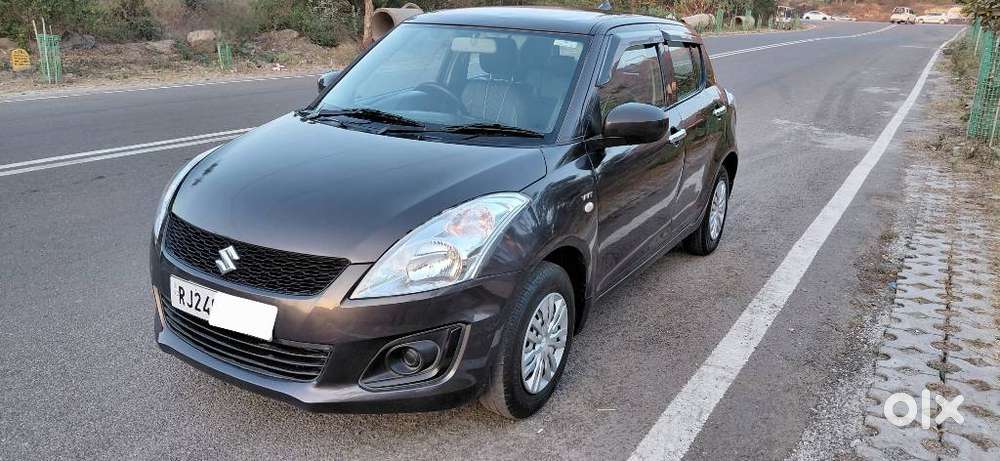 Maruti Suzuki Swift 1.2 Lxi (o), 2017, Petrol