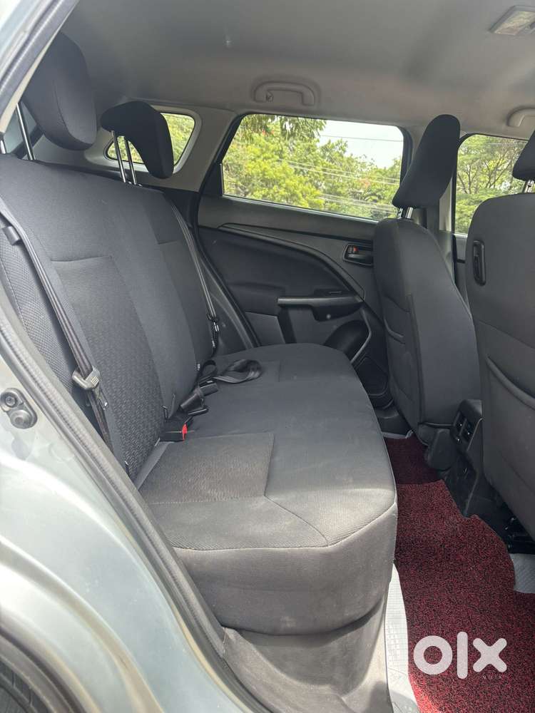 Maruti Suzuki Brezza 1.5 Vxi Smart Hybrid, 2023, Petrol