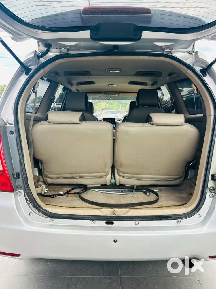 Toyota Innova, 2011, Diesel