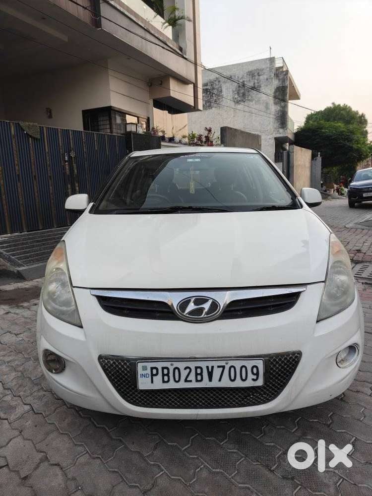 Hyundai I20, 2012, Petrol