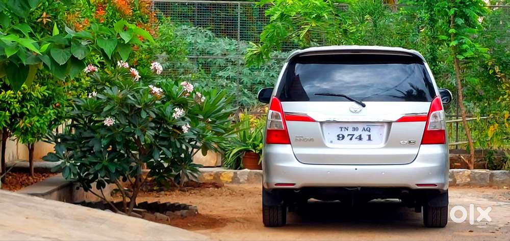 Toyota Innova 2.5 G (diesel) 8 Seater, 2012, Diesel