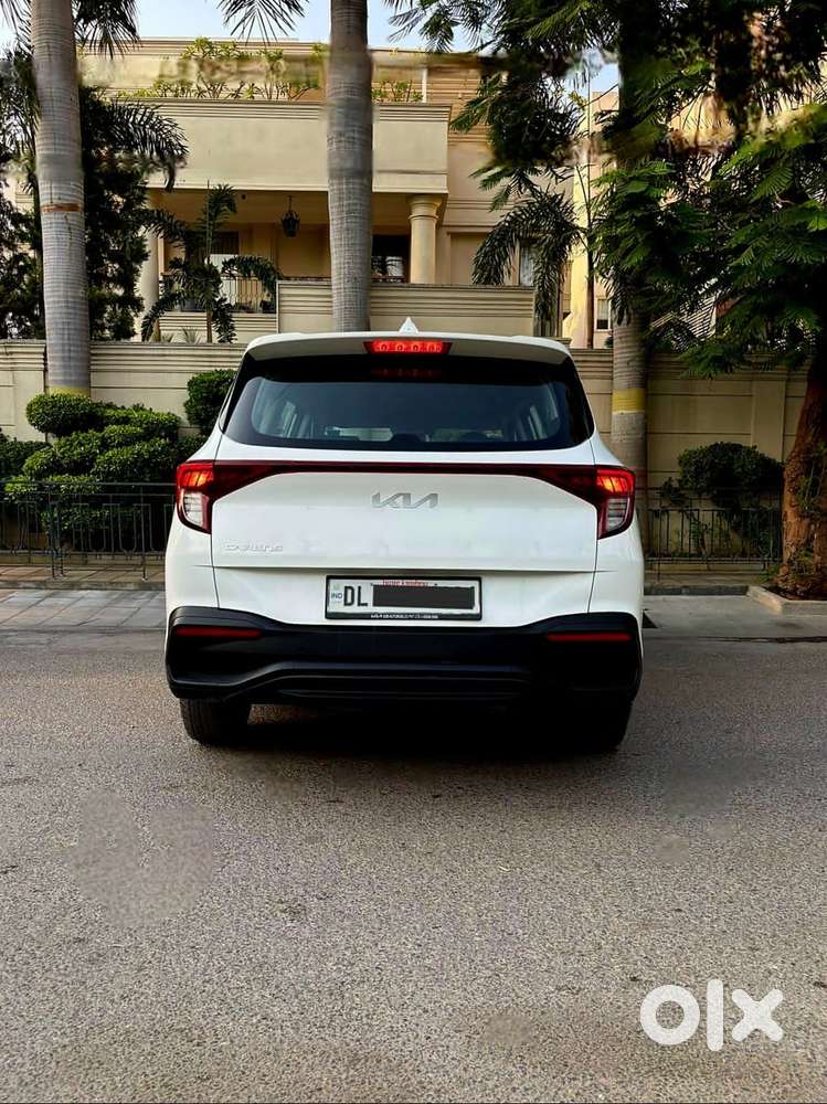 Kia Carens 1.5 Premium 7 Str, 2022, Petrol