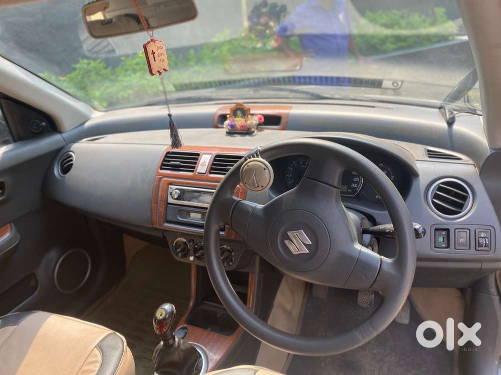 Maruti Suzuki Swift 2006 Petrol Well Maintained