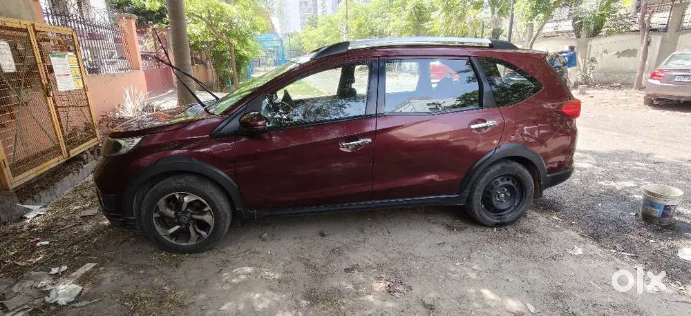Honda Br-v 2017 Petrol Well Maintained