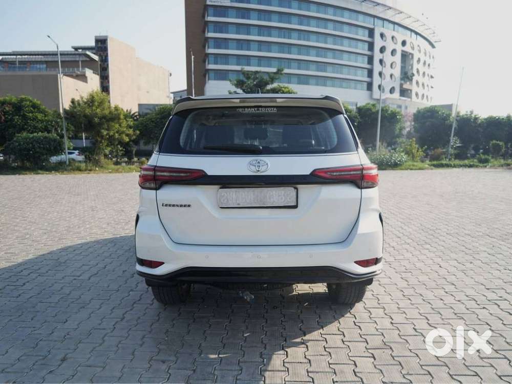 Toyota Fortuner Legender 4x2 At 2.8, 2023, Diesel