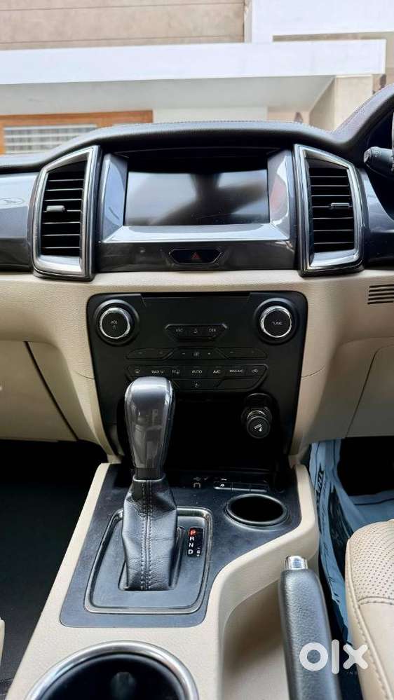 Ford Endeavour 2.2 Titanium At 4x2, 2017, Diesel
