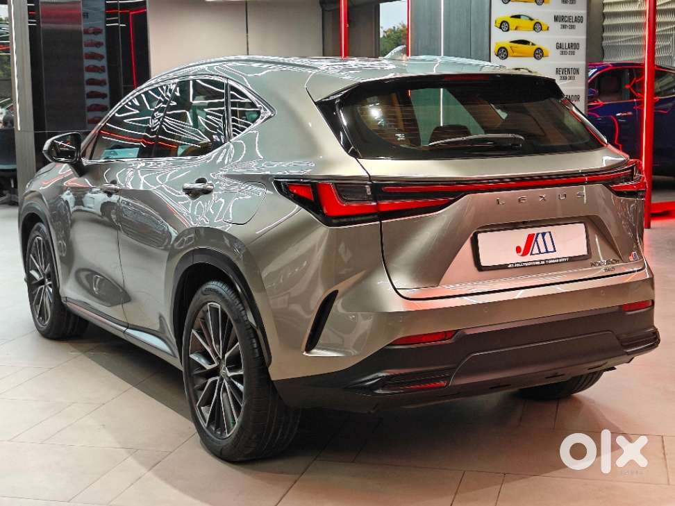 Lexus NX 350h Luxury, 2023, Petrol