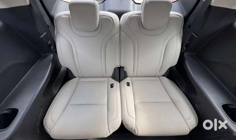 Mahindra Xuv700 2.2 Ax 5 Diesel Mt 7 Str, 2024, Diesel