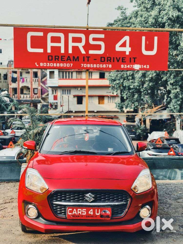 Maruti Suzuki Swift Vxi + Manual, 2023, Petrol