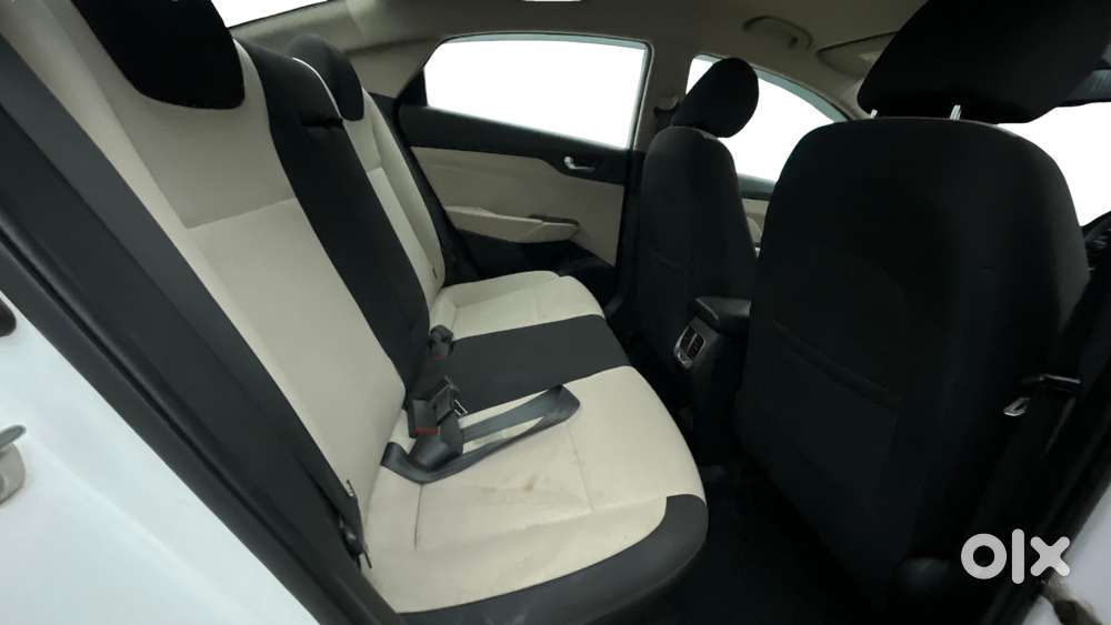 Hyundai Verna 1.6 Vtvt Sx, 2019, Petrol