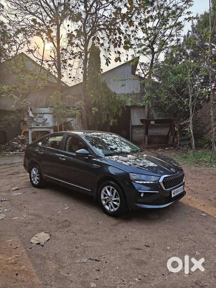 Skoda Slavia 1.0 Ambition Tsi, 2023, Petrol