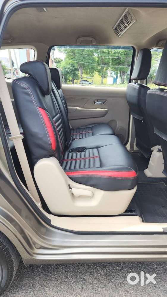 Maruti Suzuki Ertiga Vxi Shvs, 2023, Petrol