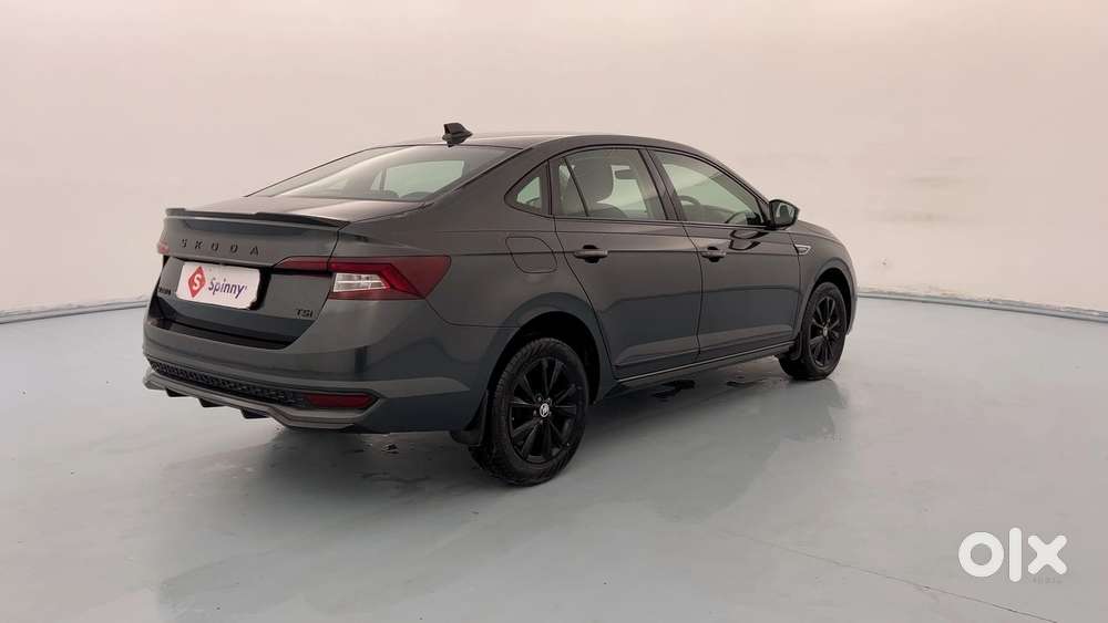 Skoda Slavia 1.0 Tsi Style At, 2026, Petrol
