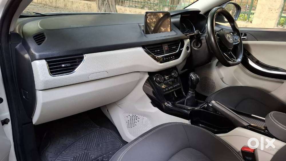 Tata Nexon 1.5 Revotorq Xz Plus (s), 2023, Diesel