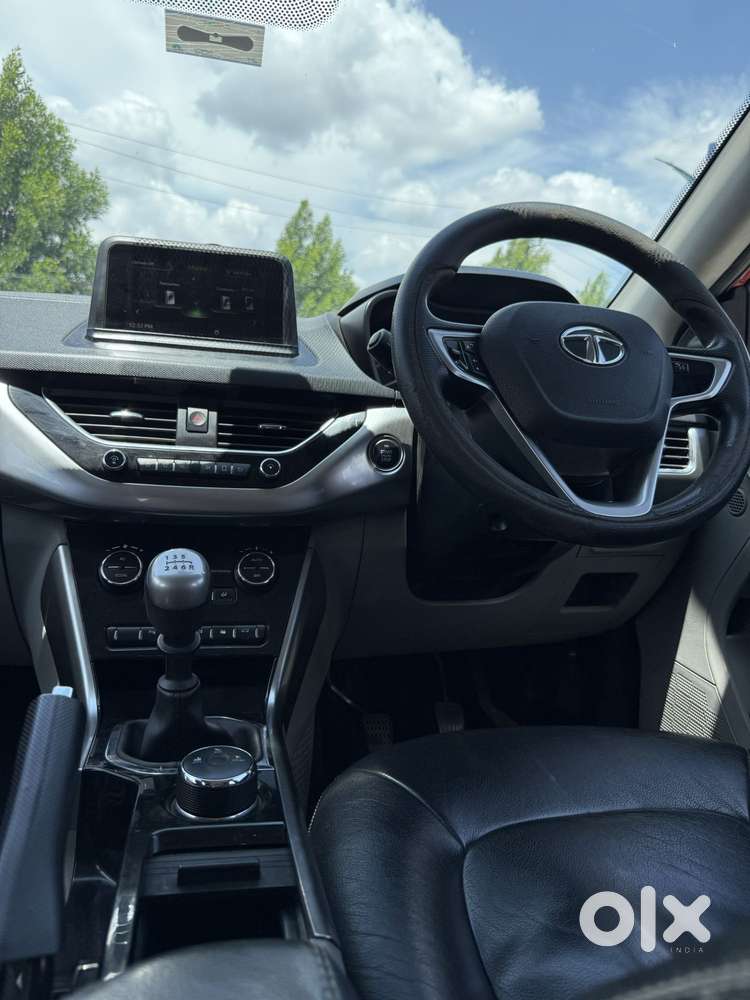 Tata Nexon 1.5 Revotorq Xz Plus Dual Tone, 2018, Diesel