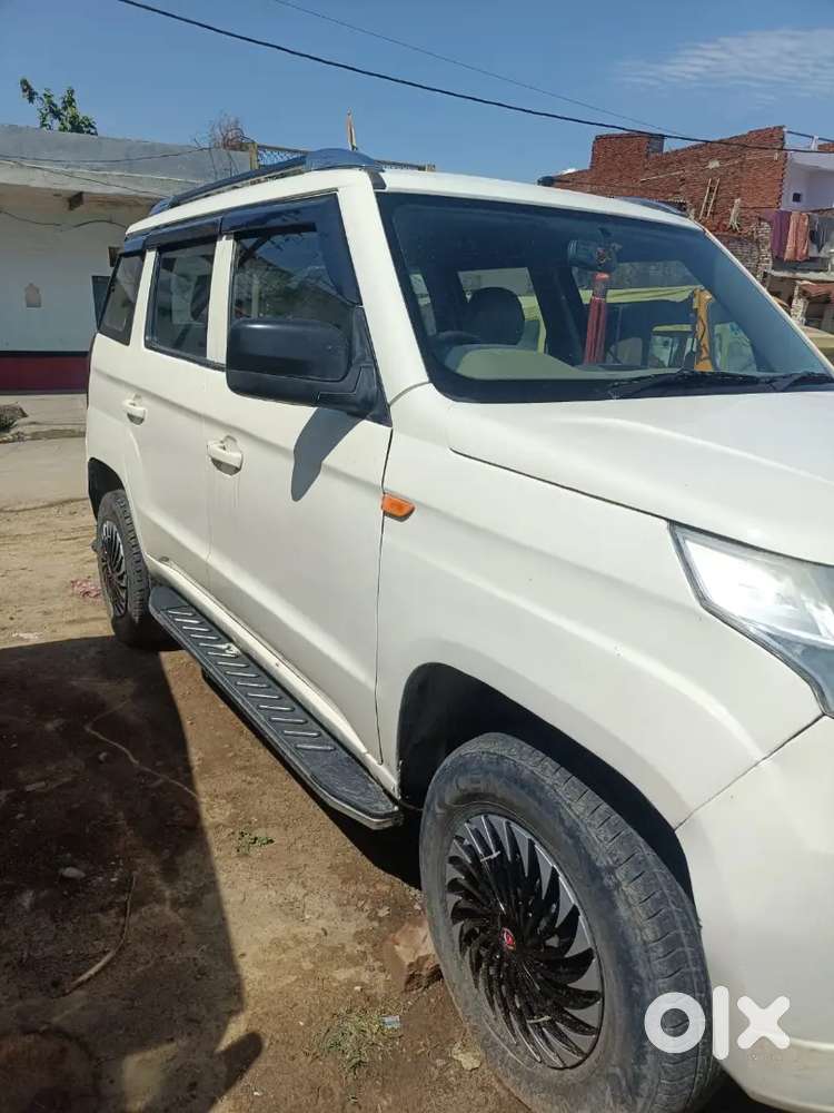 Mahindra Tuv 300 2017 Diesel Automatic
