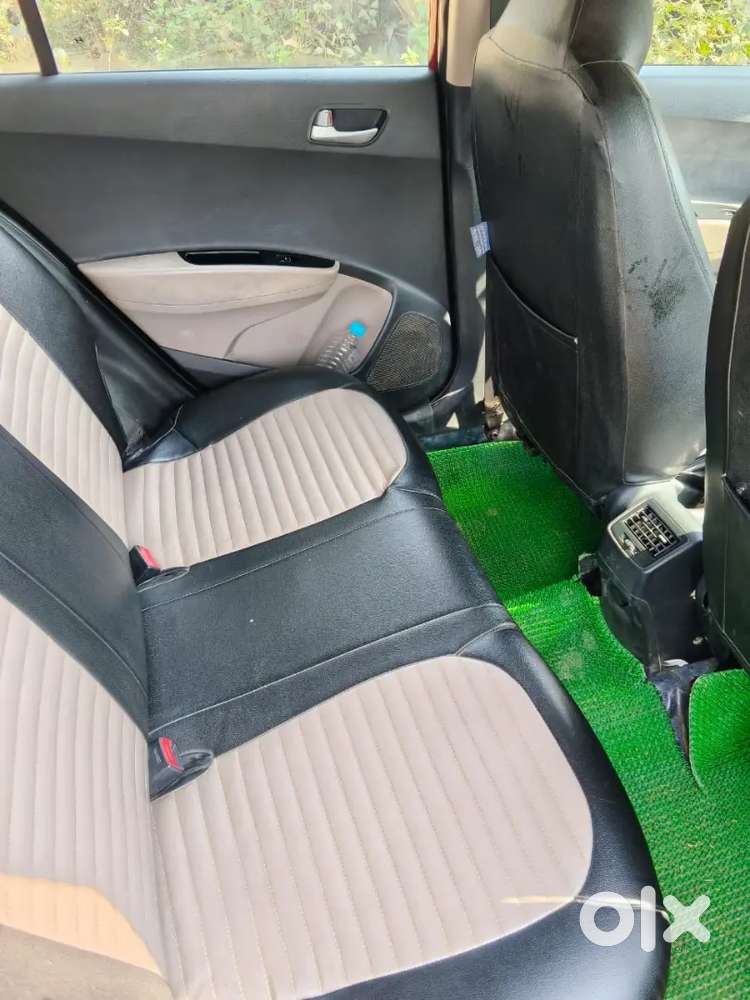 Hyundai Grand I10 2015 Petrol 53000 Km Driven 1st Owner.