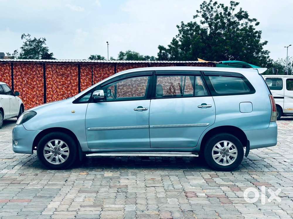 Toyota Innova 2.5 Ev Ps 8 Str, 2010, Diesel