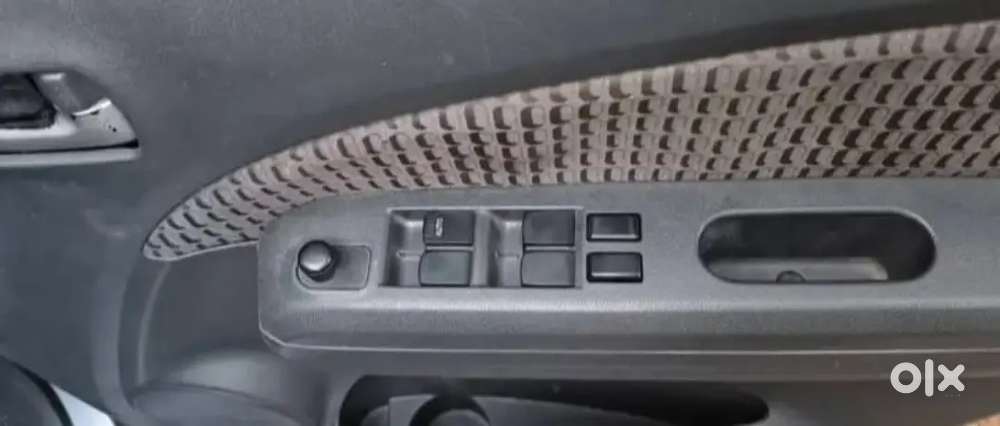 Maruti Suzuki Ritz Zxi 2014 Petrol Manual