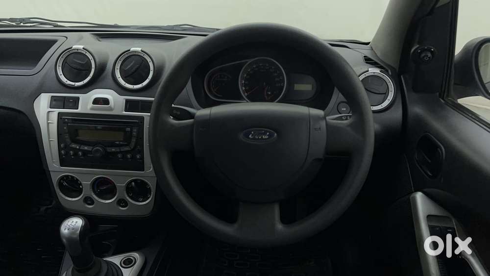 Ford Figo 2010-2012 Petrol Zxi, 2011, Petrol