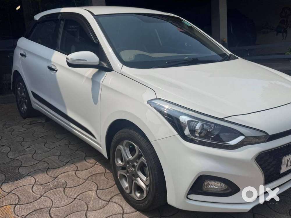 Hyundai Elite I20 1.2 Asta (o) Cvt, 2019, Petrol