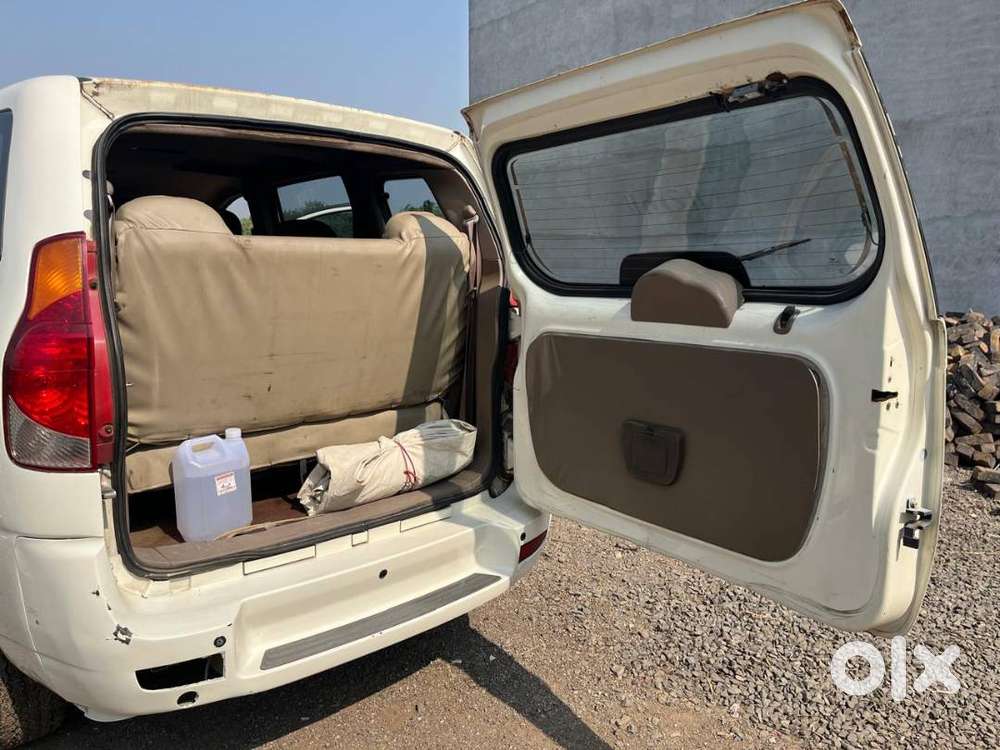 Mahindra Xylo, Diesel, 2.5l, Manual