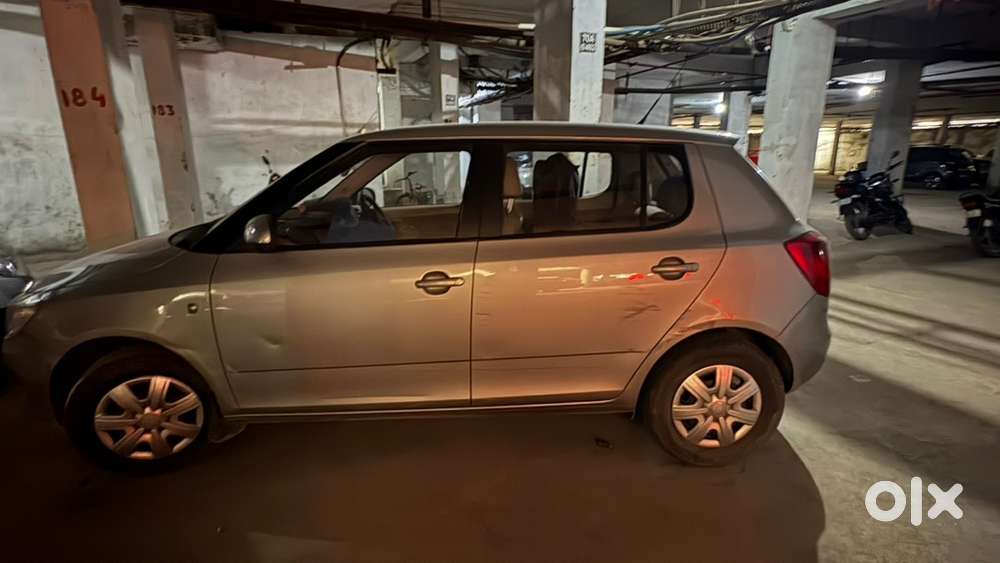 Skoda Fabia Petrol Manual 2011