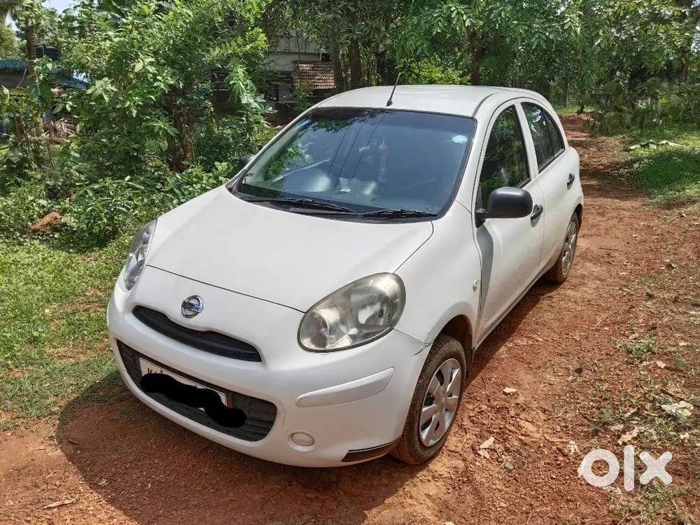 Nissan Micra 2011 Petrol 95000 Km Driven