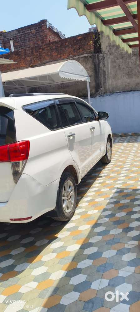 2020 Toyota Innova Crysta