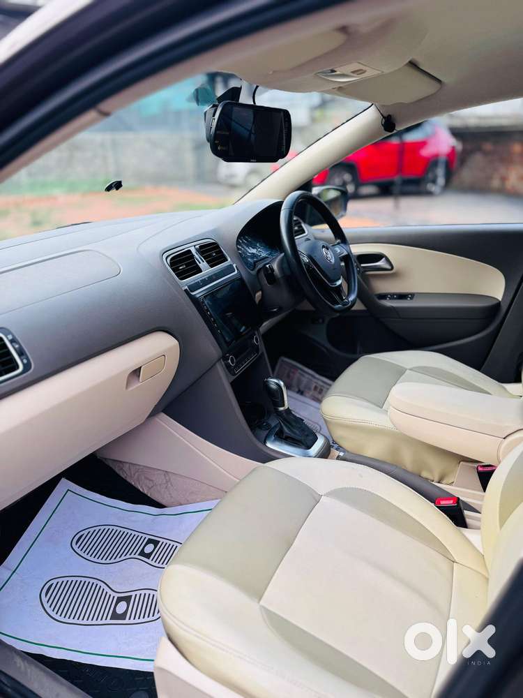 Volkswagen Vento 1.5 Highline Plus At 16 Alloy, 2015, Diesel