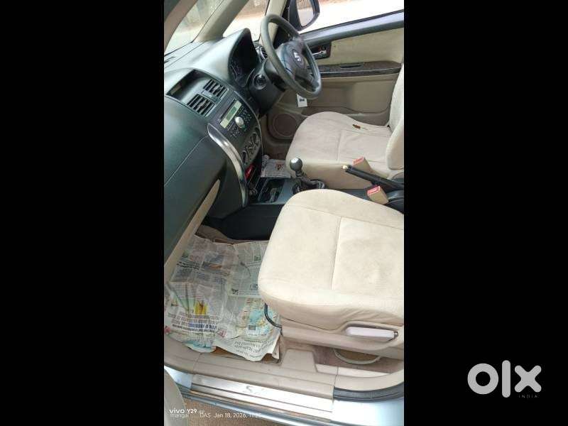 Maruti Suzuki Sx4 Vxi Bsiv, 2014, Petrol