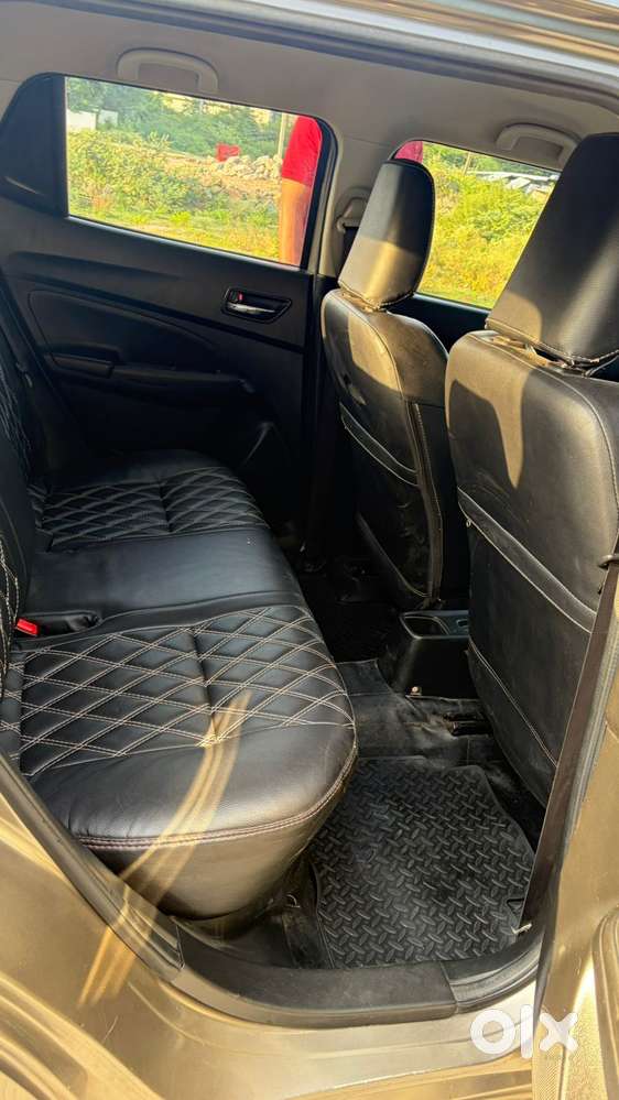 Maruti Suzuki Swift Vxi 1.2 Abs Bs-iv, 2018, Petrol