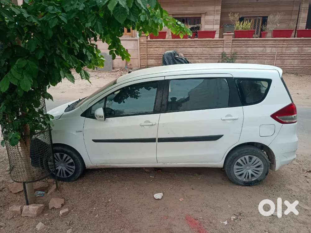 Maruti Suzuki Ertiga 2016
