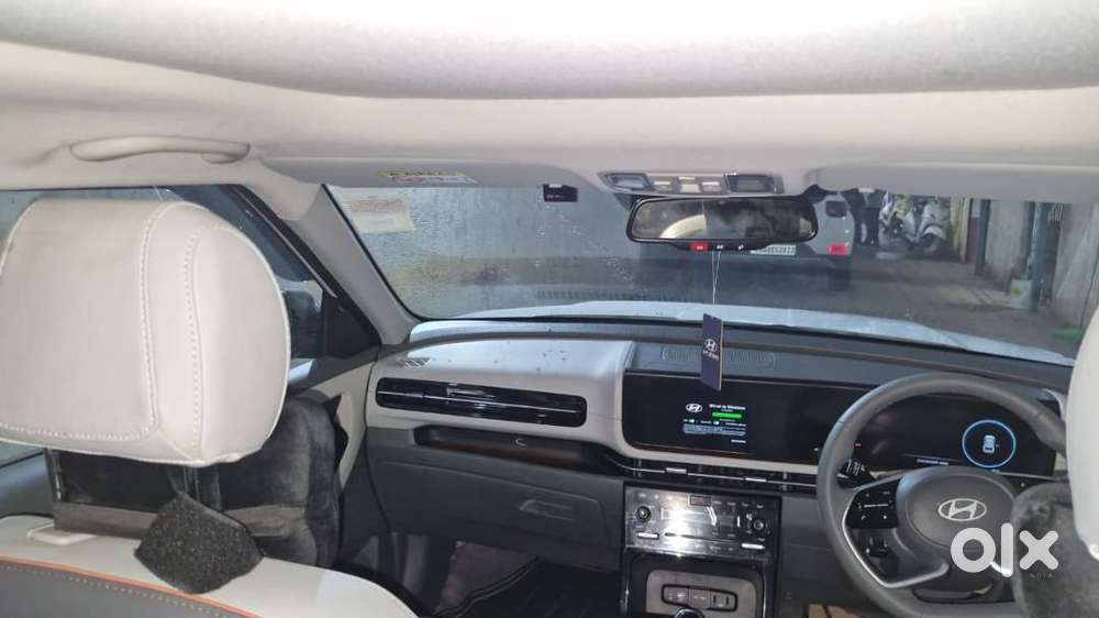 Almost Brand New Creta Diesel Manual King Edition - Dual Tone