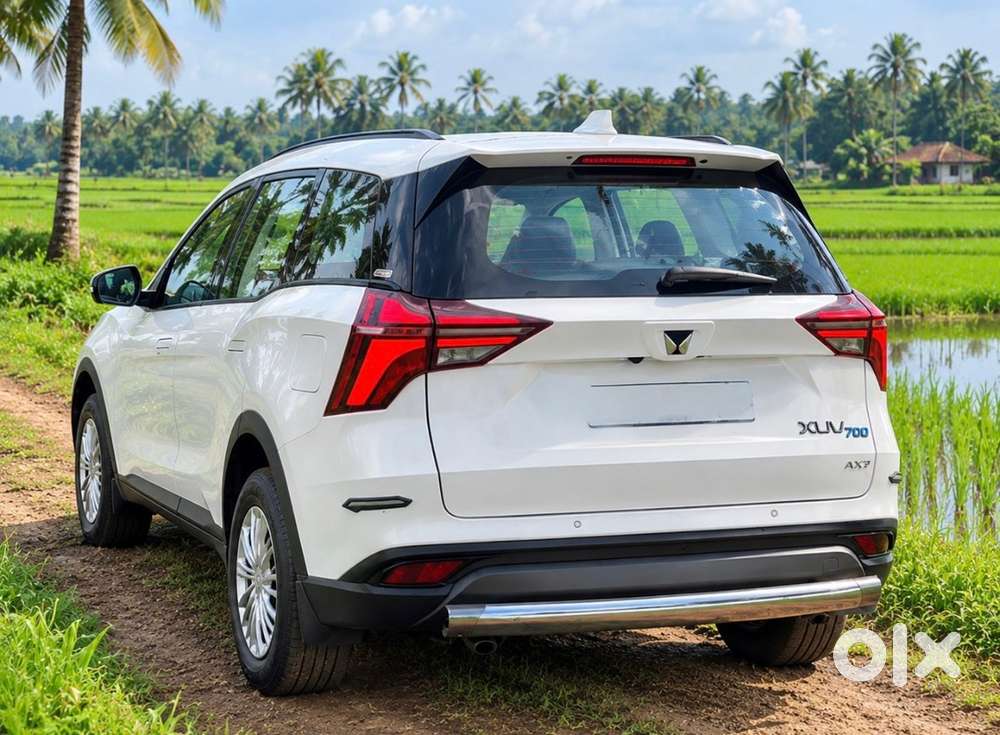 Mahindra Xuv700 Petrol 2022