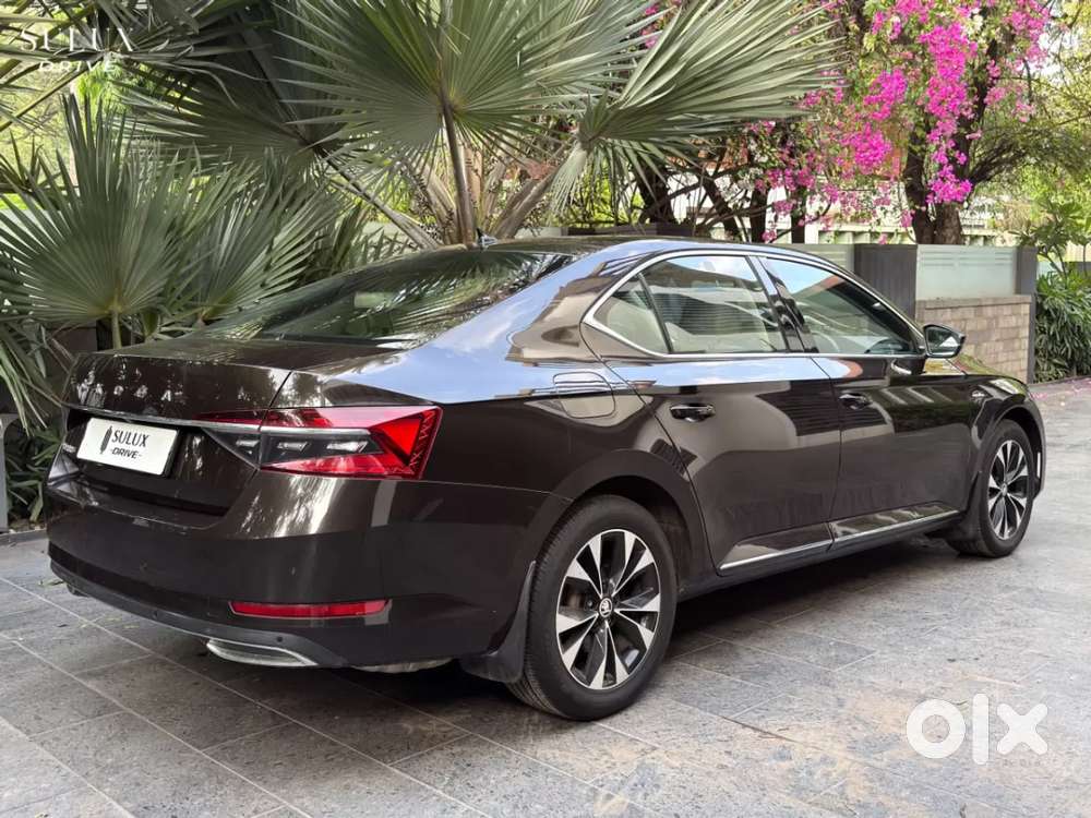 Skoda Superb 2.0 L&k Tsi At, 2021, Petrol