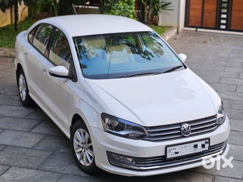 Volkswagen Vento 1.2 Tsi Highline Plus At, 2015, Petrol