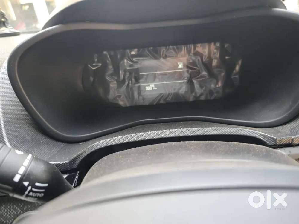 Tata Nexon Pure + S Pkt Ph2
Nov 2025 Model
9,500 Km Driven
