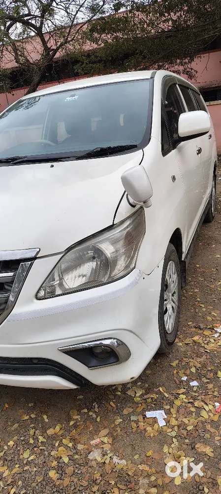 Toyota Innova 2016 Diesel 217194 Km Driven