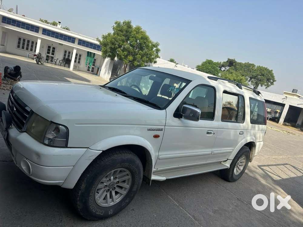 Ford Endeavour Diesel Car 2006