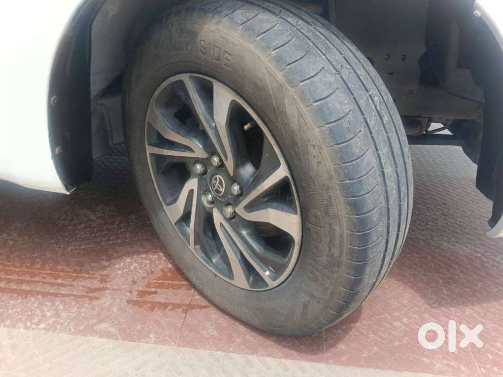 Toyota Innova Crysta 2.4 G Mt, 2021, Diesel
