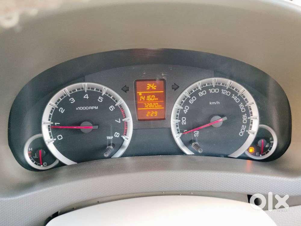 Maruti Suzuki Ertiga 2012-2015 Zxi, 2013, Petrol