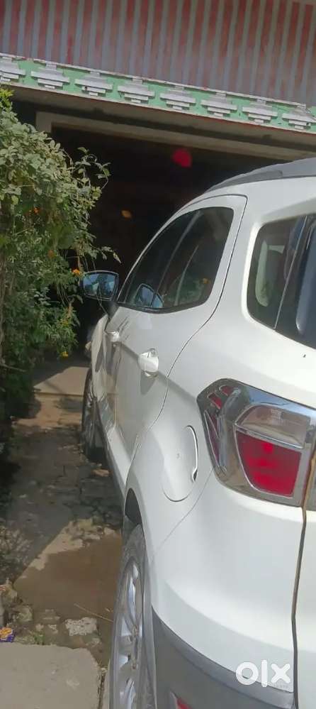 Koi Kam Nhi Hai Gadi Me Ek Dam Fresh Gadi Hai