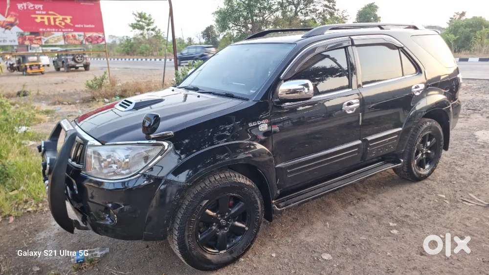 Toyota Fortuner 2010 Diesel Manual 1st Owner