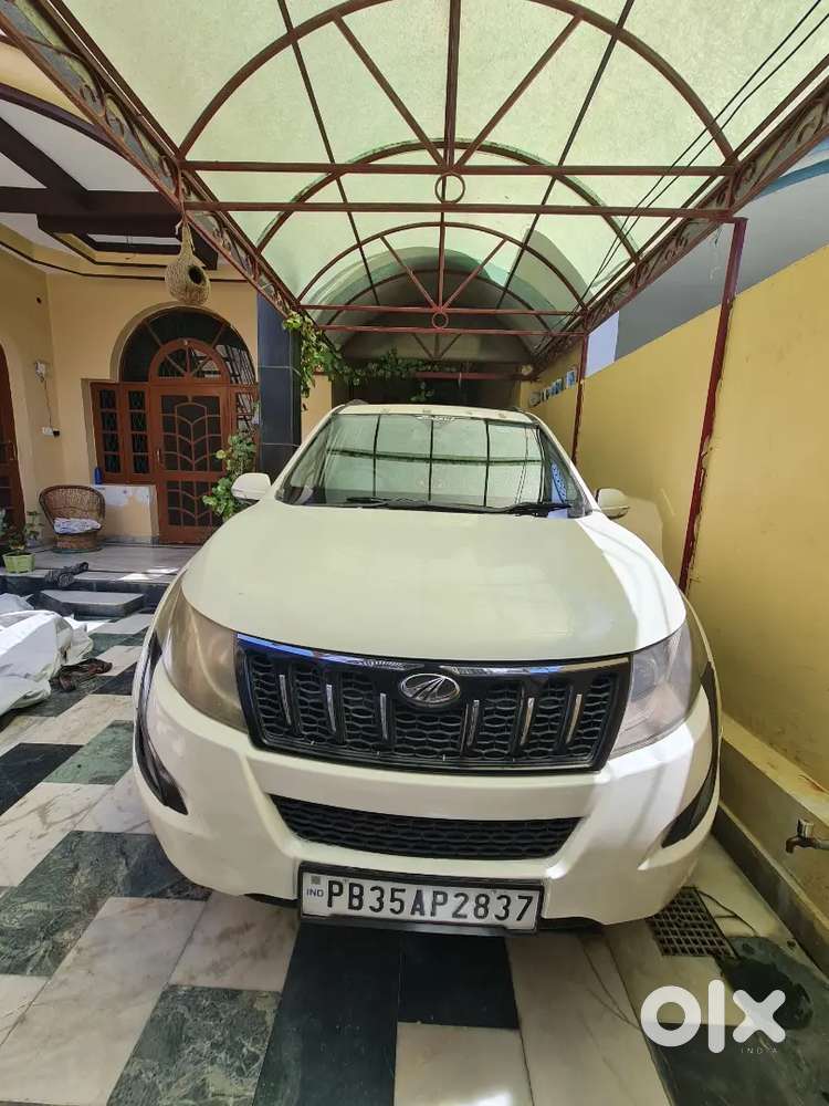 Mahindra Xuv500 2016 Diesel 89000 Km Driven