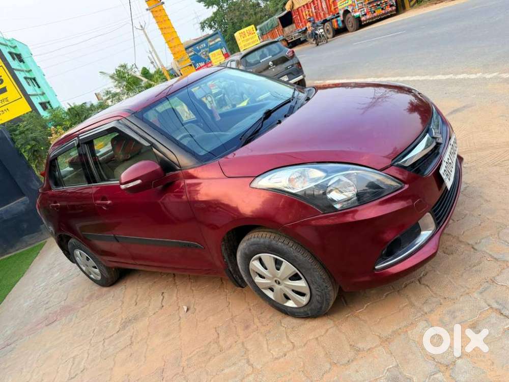 Maruti Suzuki Swift Dzire Vxi Optional, 2017, Petrol