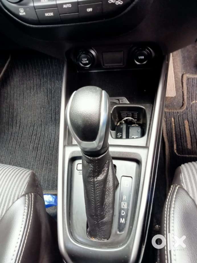 Maruti Suzuki Xl6 1.5 Zeta At, 2024, Petrol
